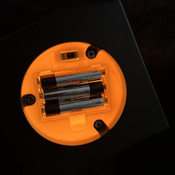 Brand new Hallmark Lantern in Loving memory - Picture 9 of 15